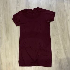 lululemon Swiftly Tech short sleeve maroon
